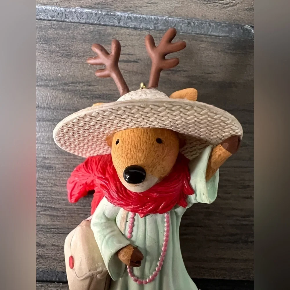 Hallmark Keepsake NEW 2009 A Reindeer “Fashion Queen” Christmas Ornament